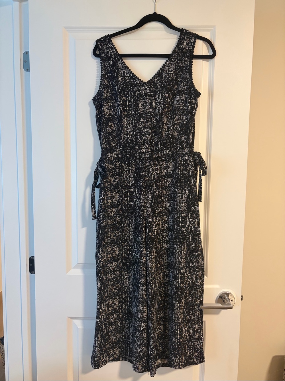 Sleeveless Black and White Romper